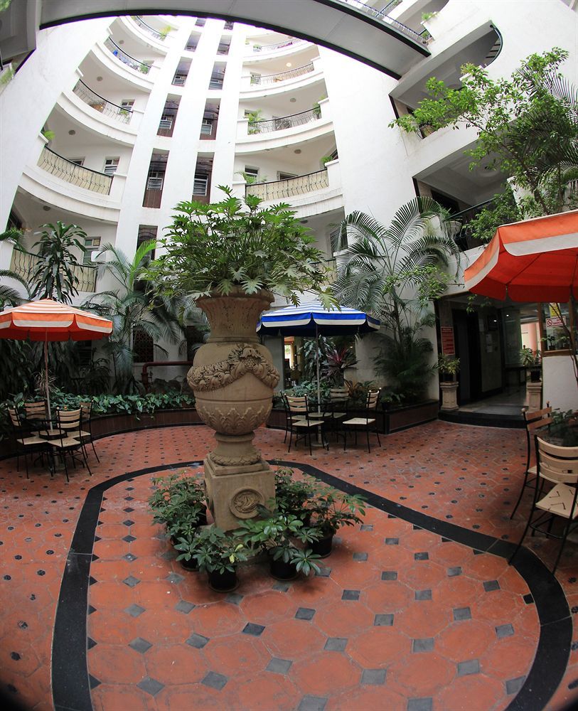 העיר בנגלור Ibc Hotels & Resorts Pvt. Ltd. מראה חיצוני תמונה